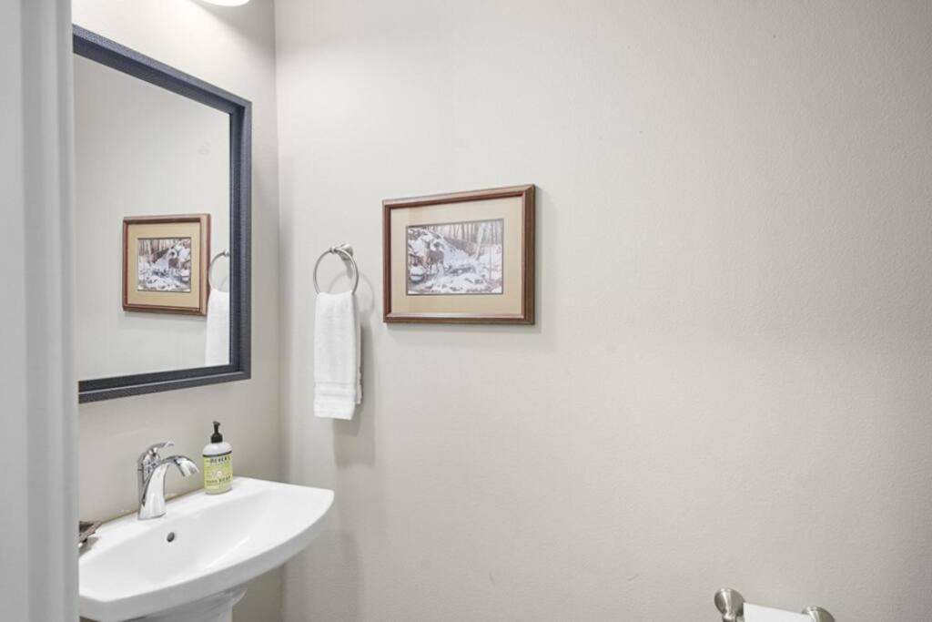 Modern Retreat In Mt Hood Oregon Resort Welches エクステリア 写真