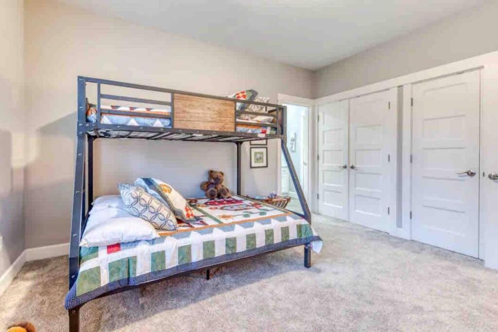 Modern Retreat In Mt Hood Oregon Resort Welches エクステリア 写真