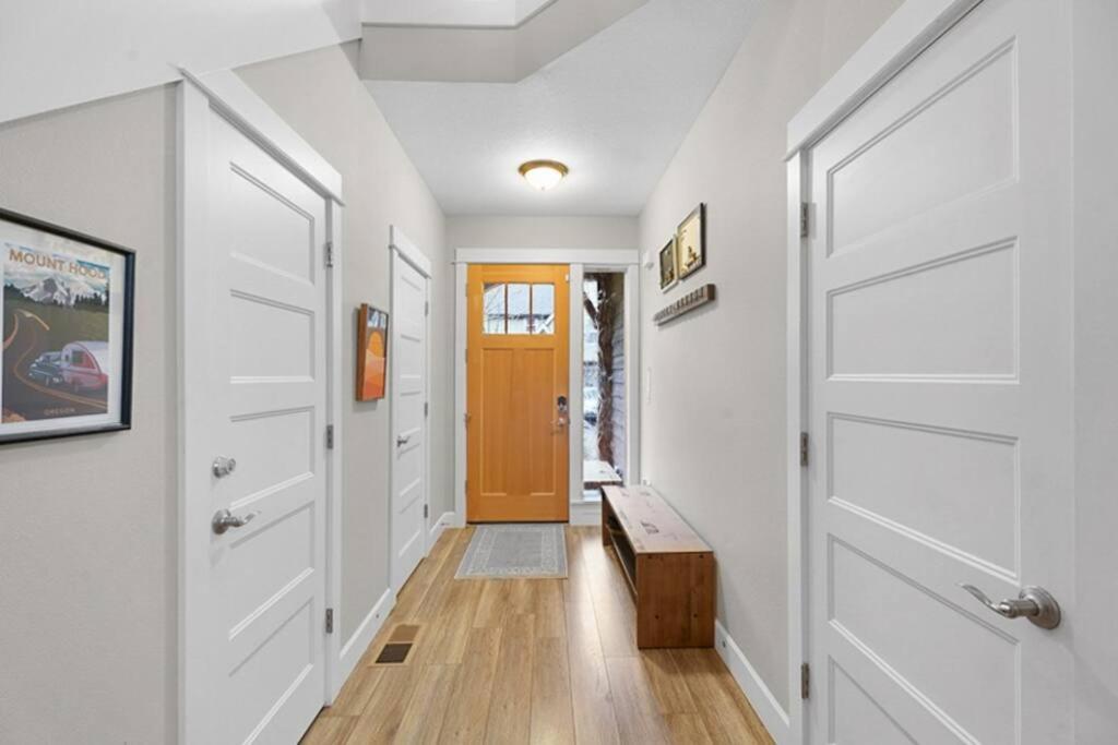 Modern Retreat In Mt Hood Oregon Resort Welches エクステリア 写真