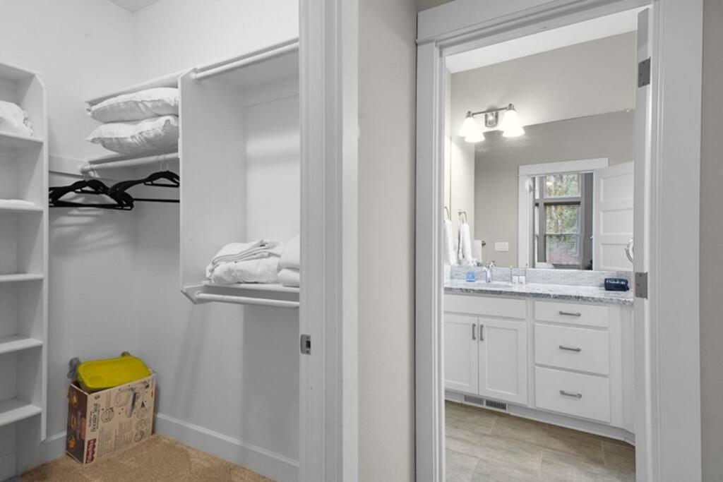 Modern Retreat In Mt Hood Oregon Resort Welches エクステリア 写真